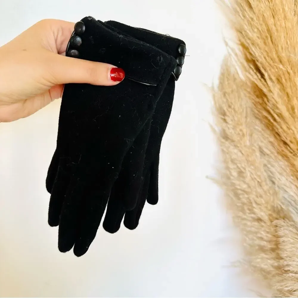NORDSTROM Black Faux Leather Piping Button Trim Touch Sensitive Warm Hand Gloves